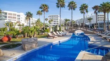Adams Beach Hotel