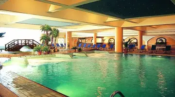 Adams Beach Hotel