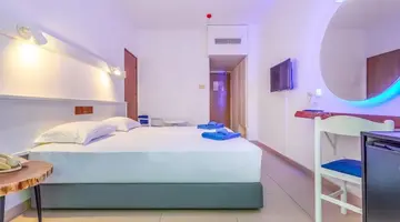 ADELAIS HOTEL