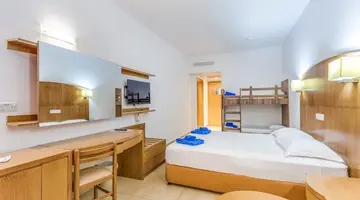 ADELAIS HOTEL