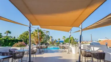 ADELAIS HOTEL