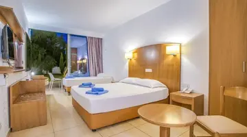 ADELAIS HOTEL