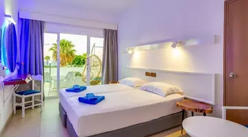 ADELAIS HOTEL
