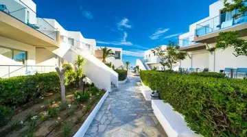 Adele Beach Hotel