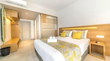 Adele Beach Hotel