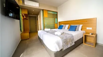 Adele Beach Hotel