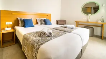 Adele Beach Hotel
