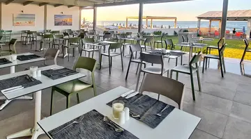 Adele Beach