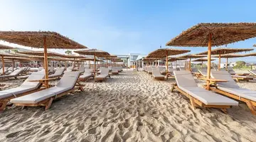 Adele Beach