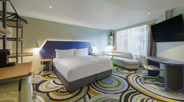 Adge Hotel & Residence