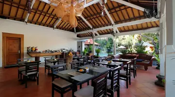 Adi Dharma Hotel Legian