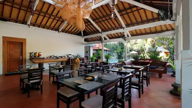 Adi Dharma Hotel Legian