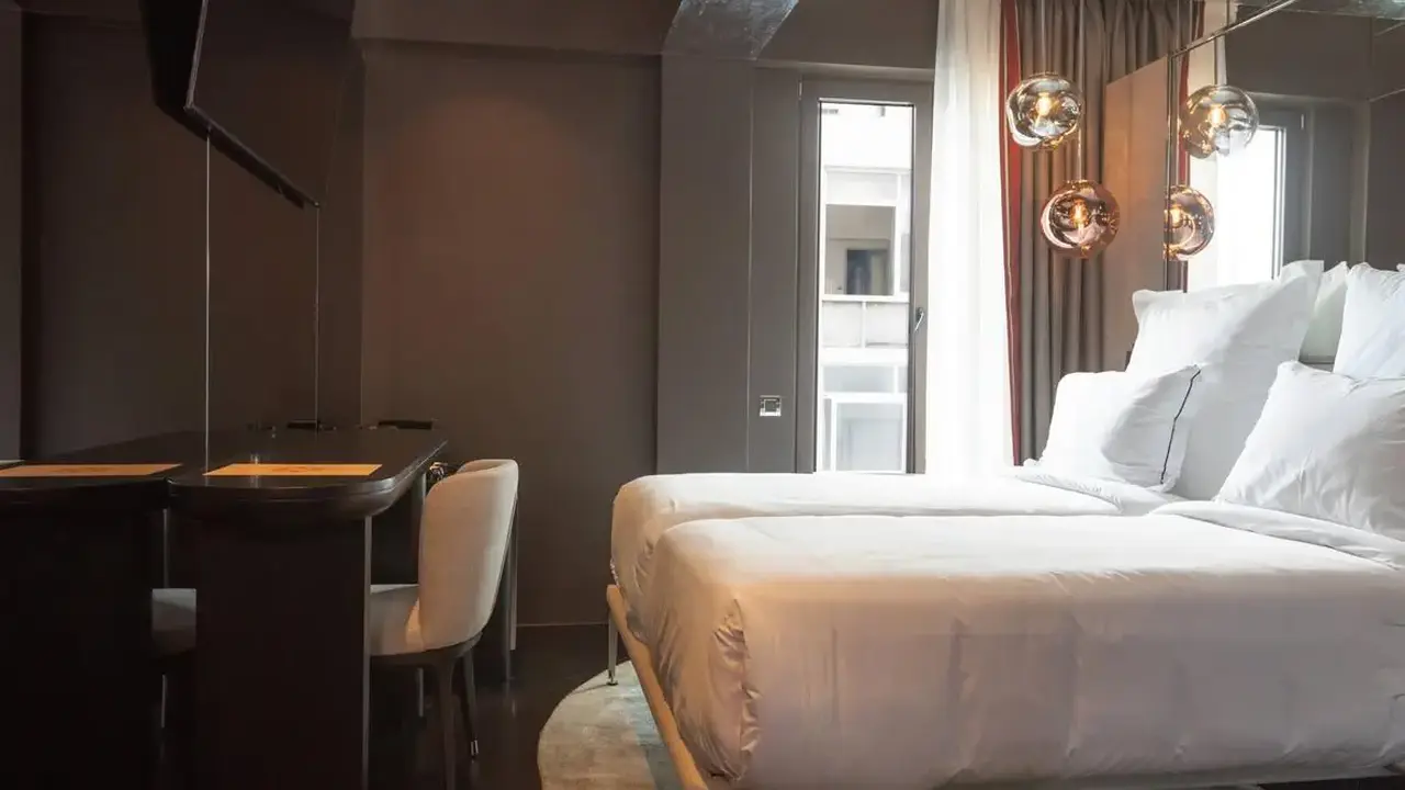 ADIA ALUMA ATHENS, CURIO COLLECTION BY HILTON