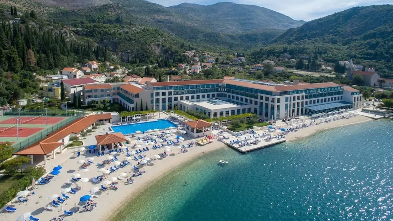 Admiral Grand Hotel