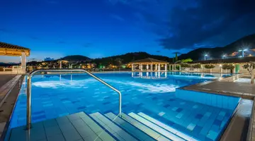 ADMIRAL GRAND HOTEL
