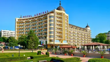 Admiral hotel