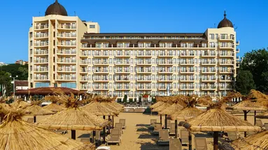 Admiral hotel