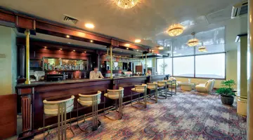 Admiral hotel