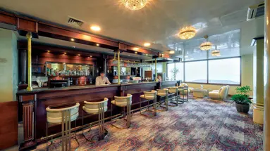 Admiral hotel