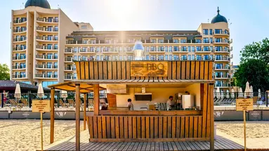 Admiral hotel