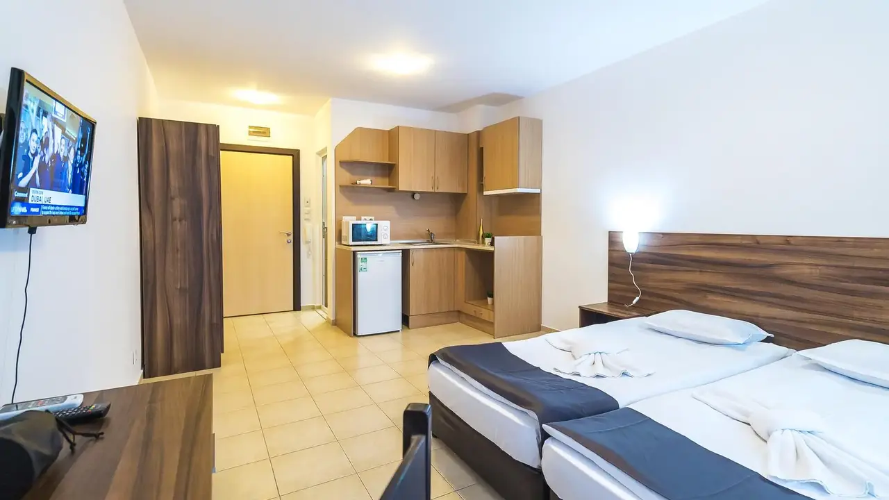 Admiral Plaza Hotel