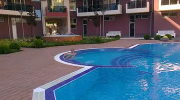 Admiral Plaza