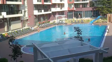 Admiral Plaza