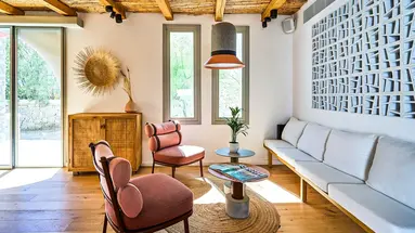 Adorno Beach Hotel & Suites