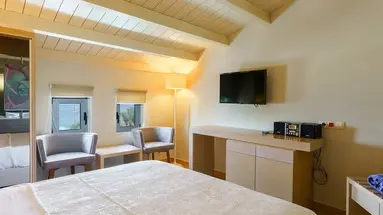 Aegean Pearl