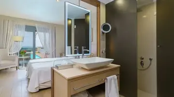 Aegean Pearl