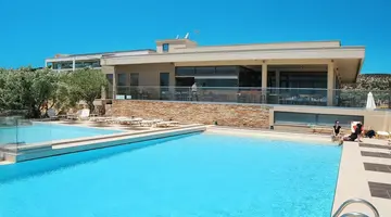 Aeolis Thassos Palace