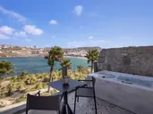 Aeonic Suites & Spa