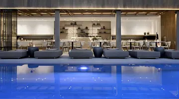 Aeonic Suites & Spa