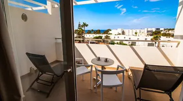 Aequora Lanzarote Suites