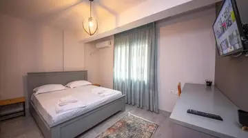 Aerial Hotel & Spa