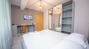 Aerial Hotel & Spa