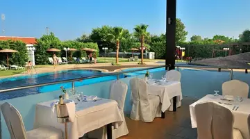 AFANDOU BAY RESORT SUITES