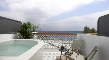 Afroditi Venus Beach Resort