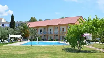 Aggelos Family Hotel