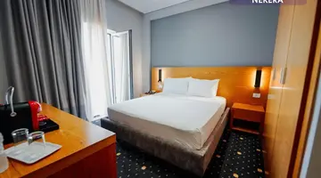 Agimi Hotel
