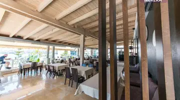 Agimi Hotel