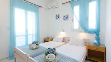AGLAIA STUDIOS & APARTMENTS