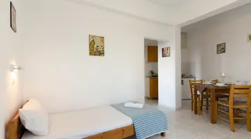 AGLAIA STUDIOS & APARTMENTS