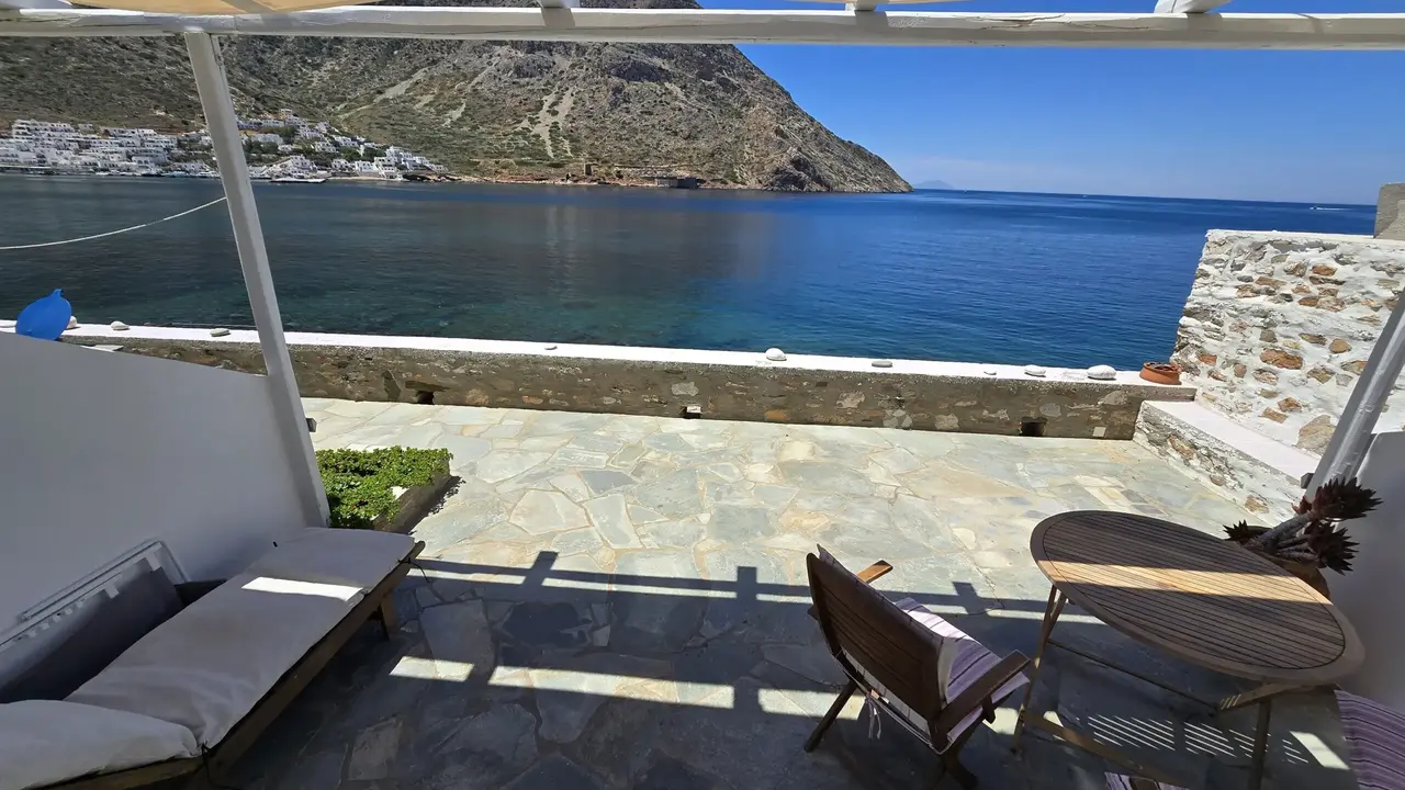 Aglaia Studios & Apartments