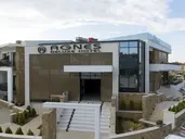 AGNES DELUXE HOTEL