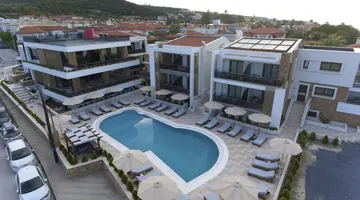 Agnes Deluxe Hotel
