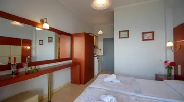 Agoulos Beach Hotel