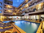 Agrabella Hotel