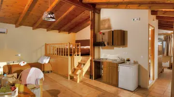 Agrabella Hotel