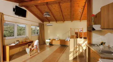 Agrabella Hotel